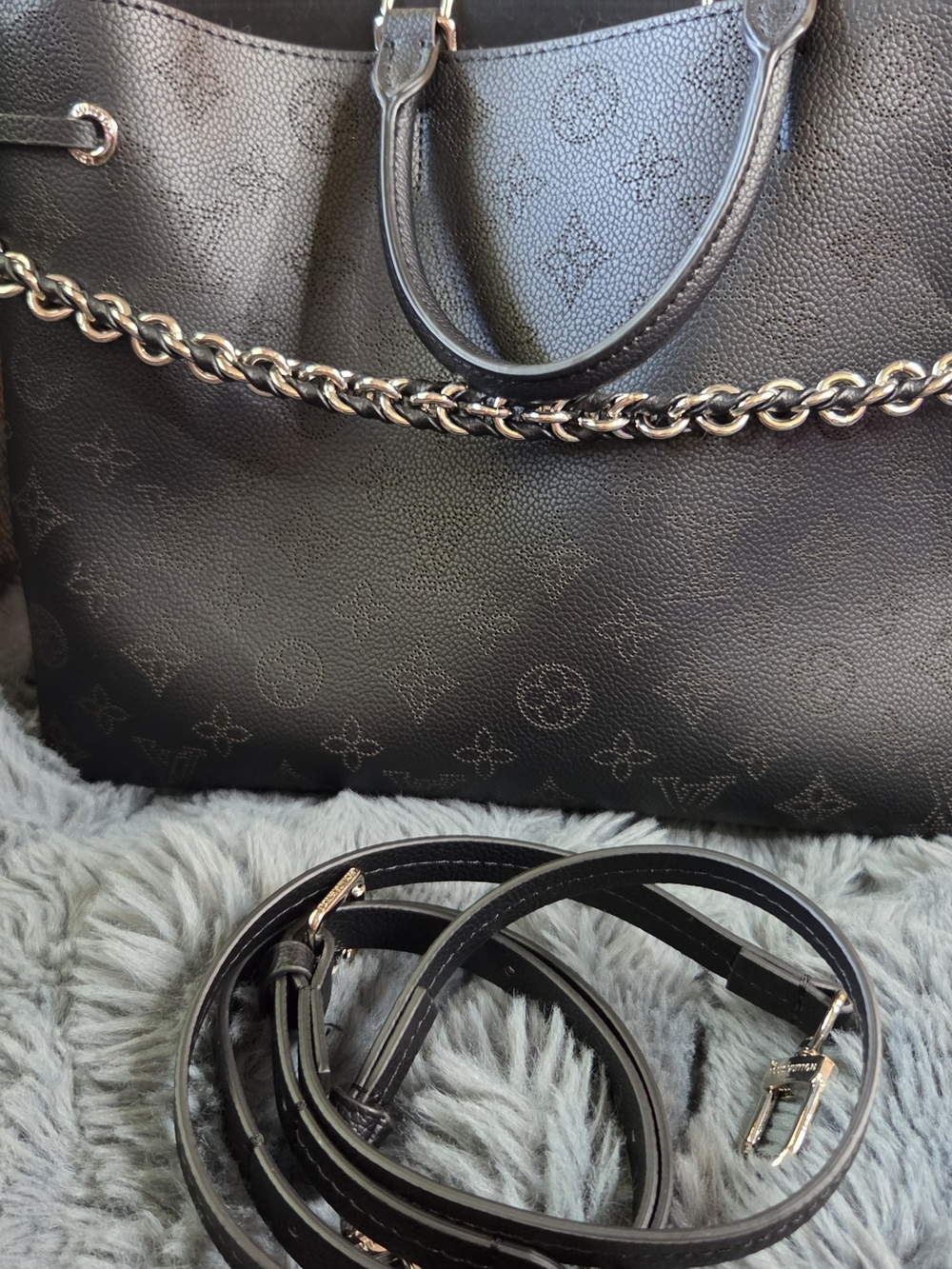 Luxury Black Monogram Tote with Chain Strap - Picture 7 of 11
